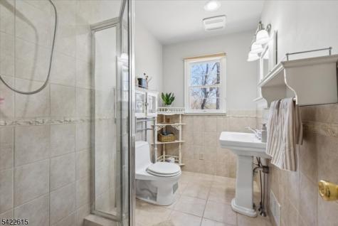 13 Bridge Hollow Road Tewksbury NJ 07830