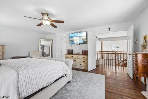 13 Bridge Hollow Road Tewksbury NJ 07830