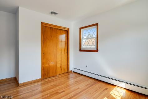 240 Ridge Road Cedar Grove NJ 07009