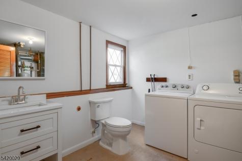 240 Ridge Road Cedar Grove NJ 07009