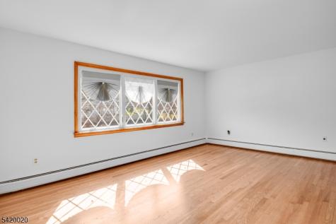 240 Ridge Road Cedar Grove NJ 07009