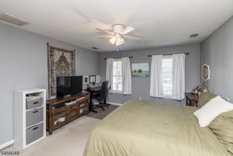 4 Cove Hollow Court Andover NJ 07821