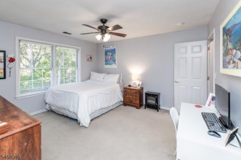 4 Cove Hollow Court Andover NJ 07821