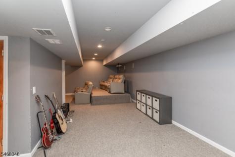 4 Cove Hollow Court Andover NJ 07821