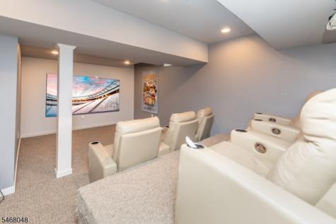 4 Cove Hollow Court Andover NJ 07821