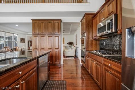 90 Schindler Court Franklin NJ 08873