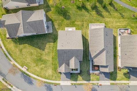 90 Schindler Court Franklin NJ 08873