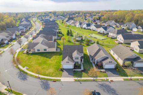 90 Schindler Court Franklin NJ 08873