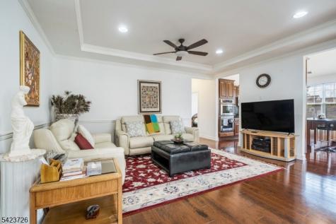 90 Schindler Court Franklin NJ 08873