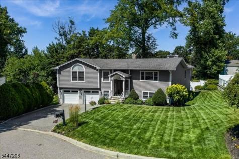 18 Dean Avenue Butler NJ 07405