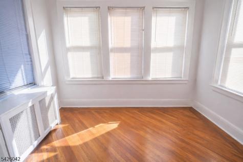 26 Scofield Street Newark NJ 07106