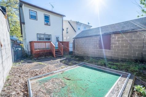 26 Scofield Street Newark NJ 07106