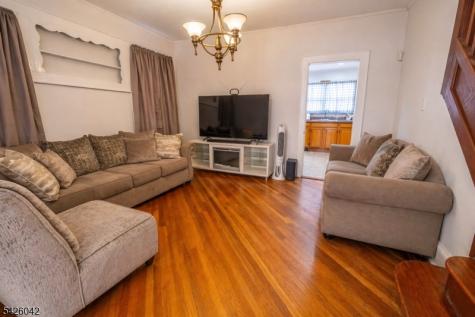 26 Scofield Street Newark NJ 07106