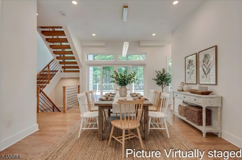 67 Falcon Road Livingston NJ 07039