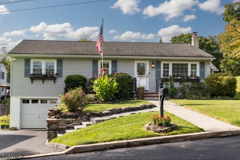 807 Brooklyn Avenue Raritan NJ 08869