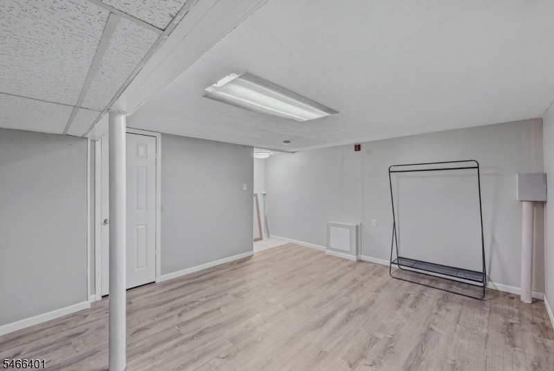 9 Raritan Avenue Paterson NJ 07503