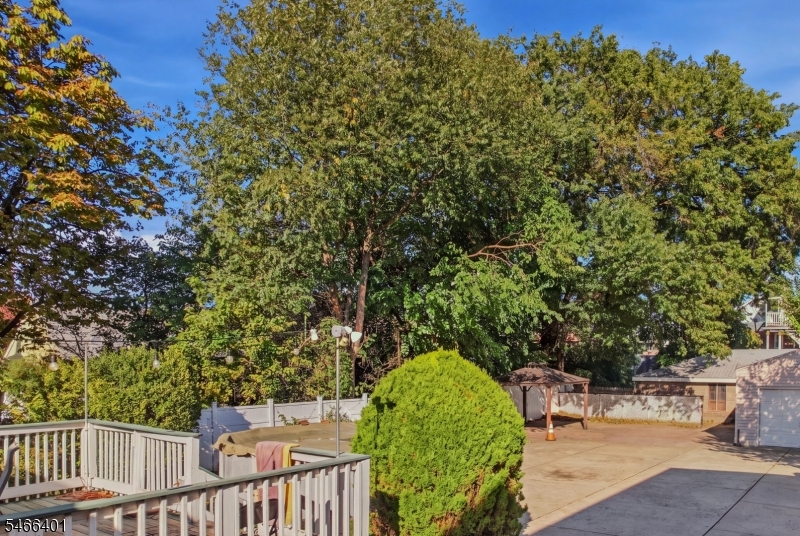 9 Raritan Avenue Paterson NJ 07503