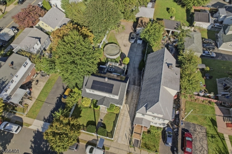 9 Raritan Avenue Paterson NJ 07503