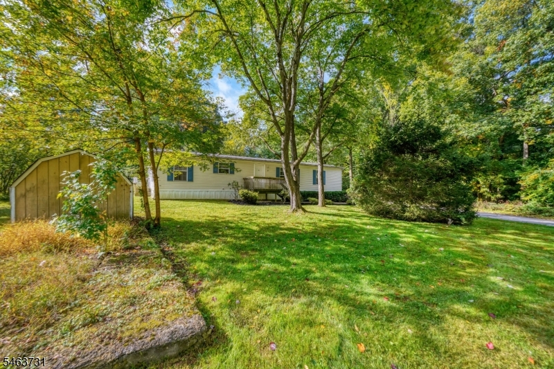 37 Sherwood Park Washington NJ 07853