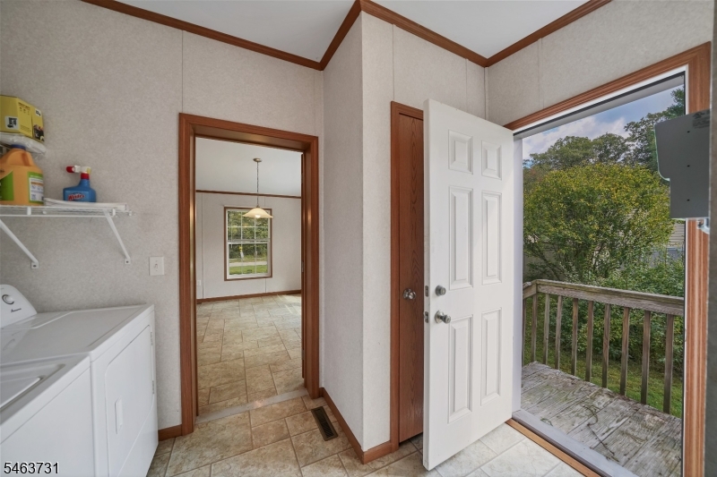 37 Sherwood Park Washington NJ 07853