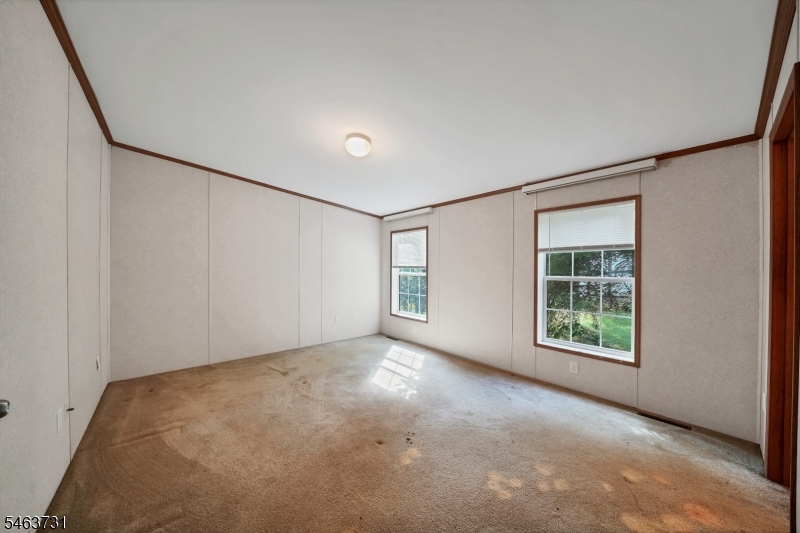 37 Sherwood Park Washington NJ 07853