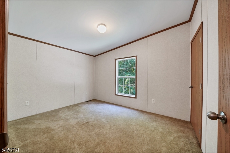 37 Sherwood Park Washington NJ 07853