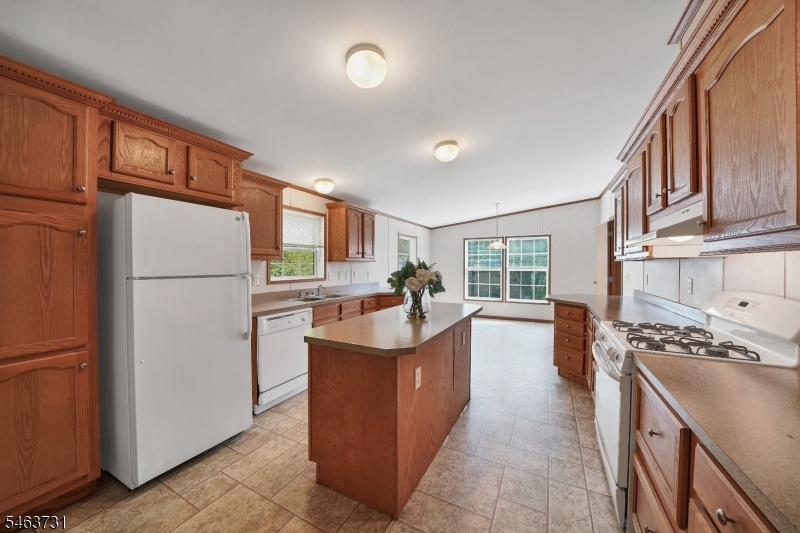 37 Sherwood Park Washington NJ 07853