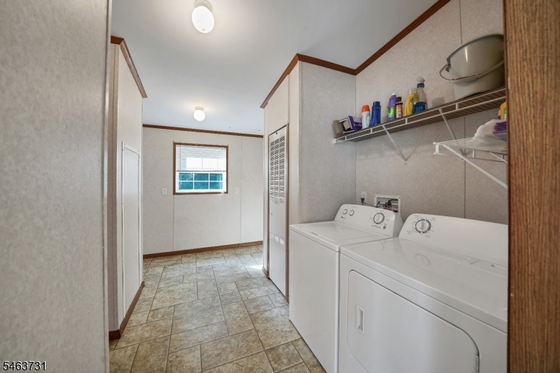 37 Sherwood Park Washington NJ 07853