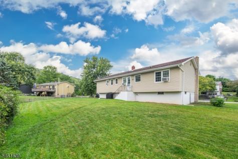 29 Thistle Avenue Vernon NJ 07418