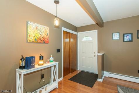 29 Thistle Avenue Vernon NJ 07418