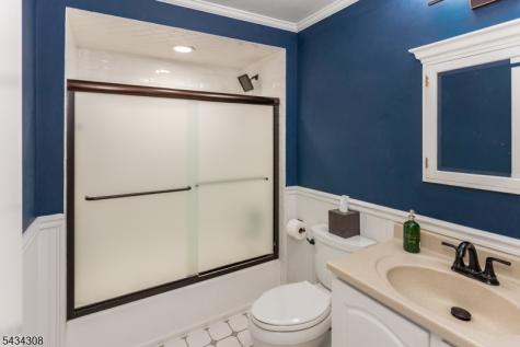 1 Sheridan Road Livingston NJ 07039
