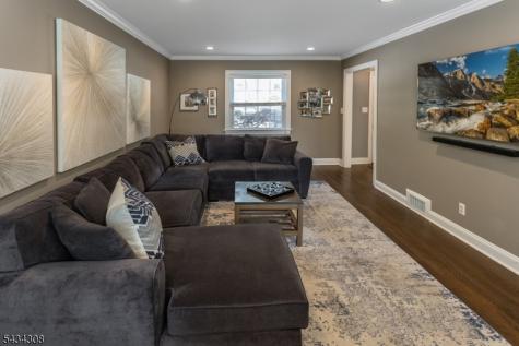 1 Sheridan Road Livingston NJ 07039