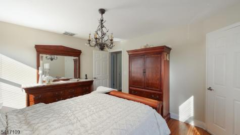 1910 Grandview Avenue Westfield NJ 07090
