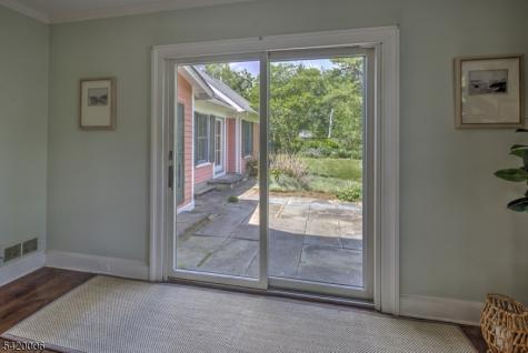 2 High Street Tewksbury NJ 07979