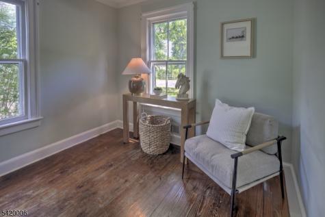 2 High Street Tewksbury NJ 07979