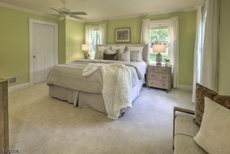 2 High Street Tewksbury NJ 07979