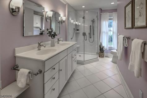 2 High Street Tewksbury NJ 07979