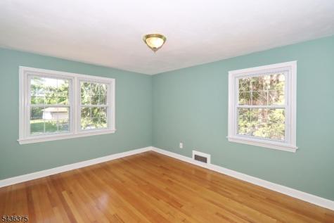 785 Lamberts Mill Road Westfield NJ 07090