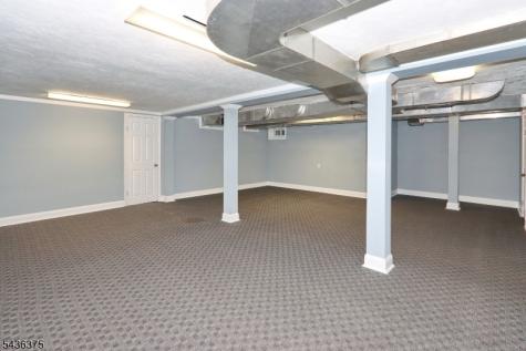 785 Lamberts Mill Road Westfield NJ 07090