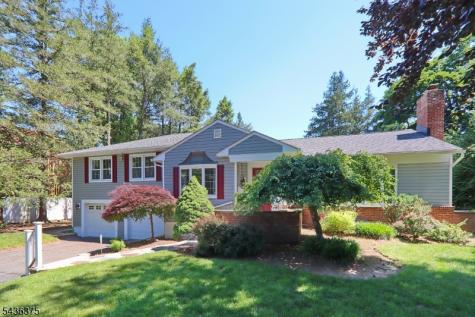 785 Lamberts Mill Road Westfield NJ 07090