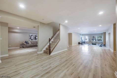 19 Ridge Road Green Brook NJ 08812
