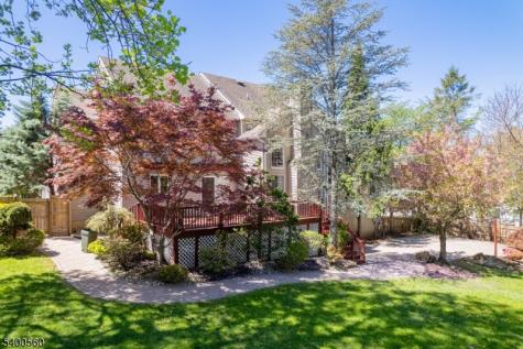19 Ridge Road Green Brook NJ 08812
