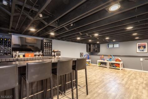 7 West Street Roxbury NJ 07876
