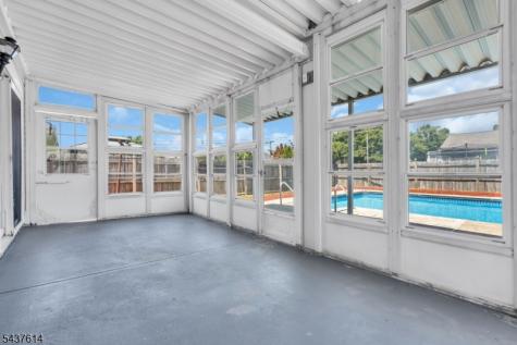 62 Louise Drive Manville NJ 08835