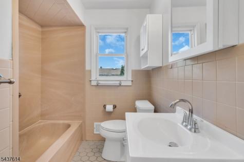 62 Louise Drive Manville NJ 08835