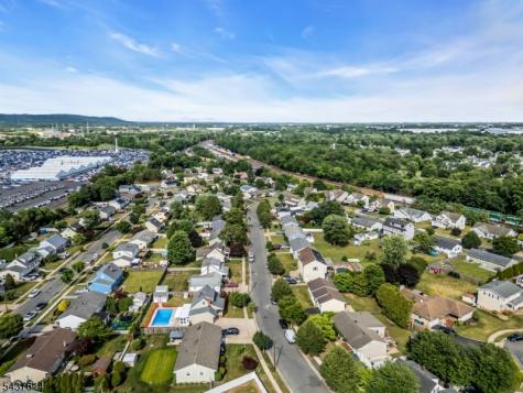 62 Louise Drive Manville NJ 08835