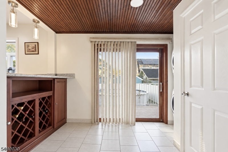 841 Bailey Avenue Elizabeth NJ 07208