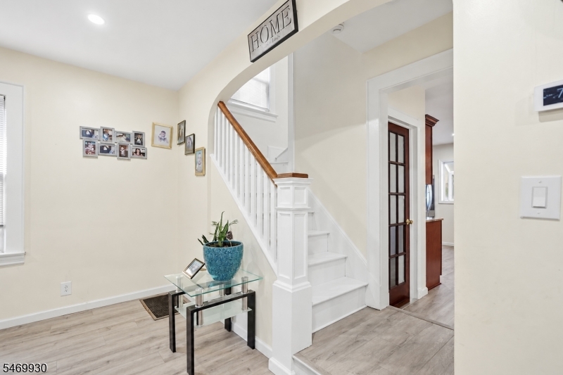 841 Bailey Avenue Elizabeth NJ 07208
