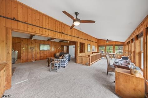 1052 Lakeside Drive East Vernon NJ 07422