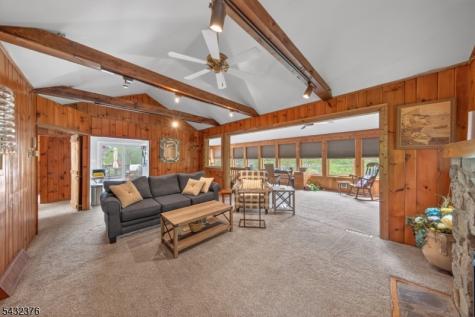 1052 Lakeside Drive East Vernon NJ 07422
